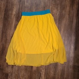 LuLaRoe Medium Yellow & Blue Skirt
